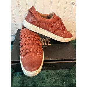 NIB Frye Ivy Braid Strap Sneaker in Rosewood Size 8